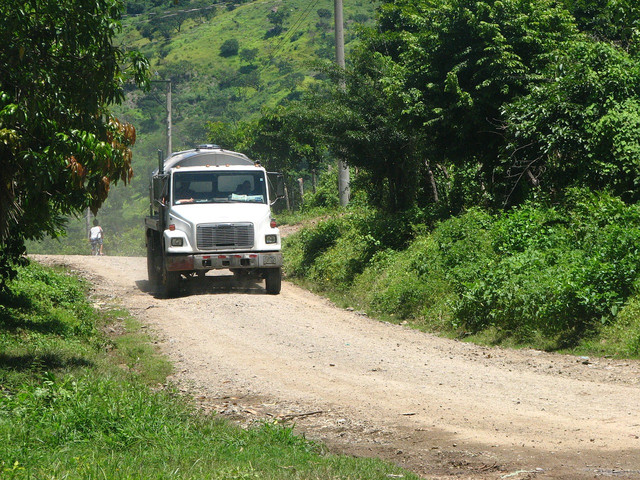 最新卡車司機微信群，連接、交流與進步的橋梁，共創(chuàng)行業(yè)未來