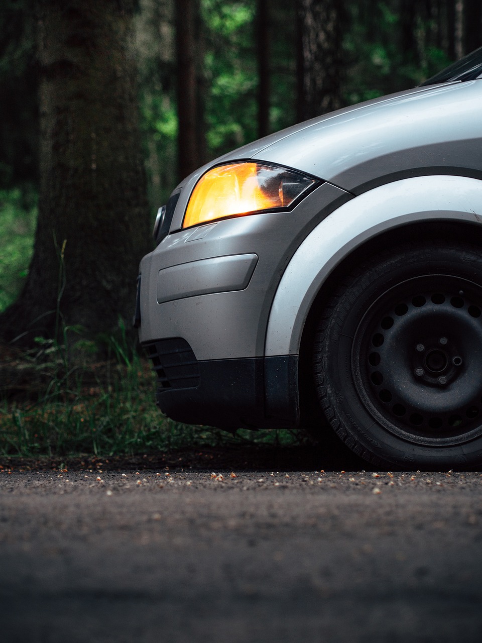 路虎發(fā)現(xiàn)神行最新降價(jià)優(yōu)惠，豪華與實(shí)力的完美結(jié)合！