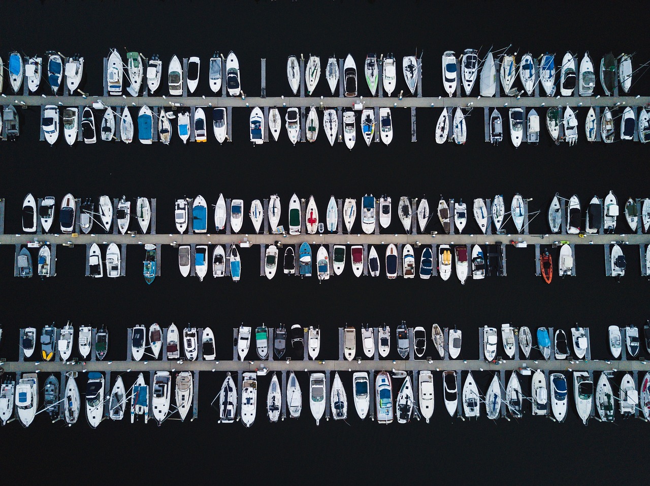 深度解析，益招制勝童鳴最新微博動(dòng)態(tài)與洞察