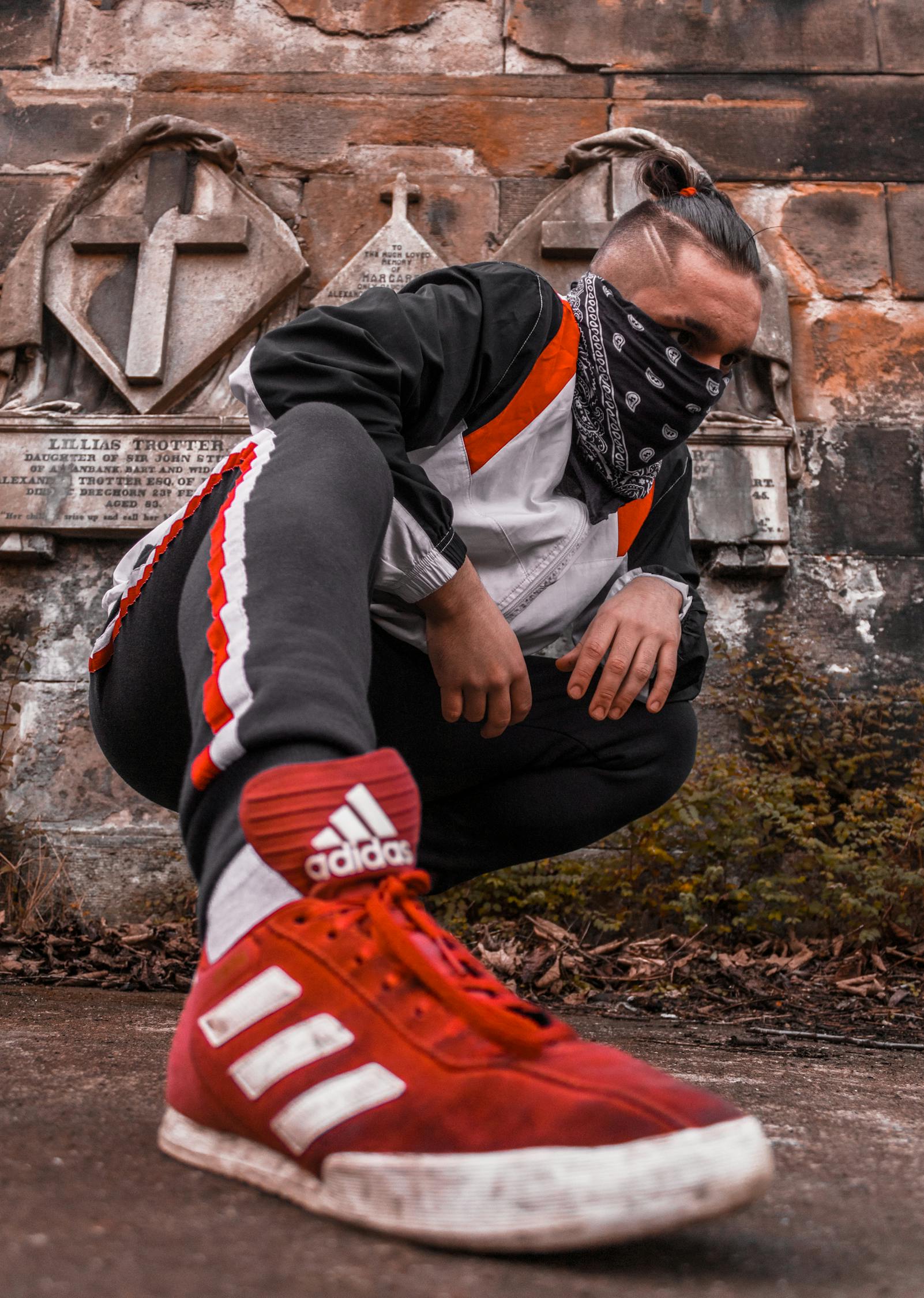 倪妮最新街拍生活照，時尚與自然的和諧交融