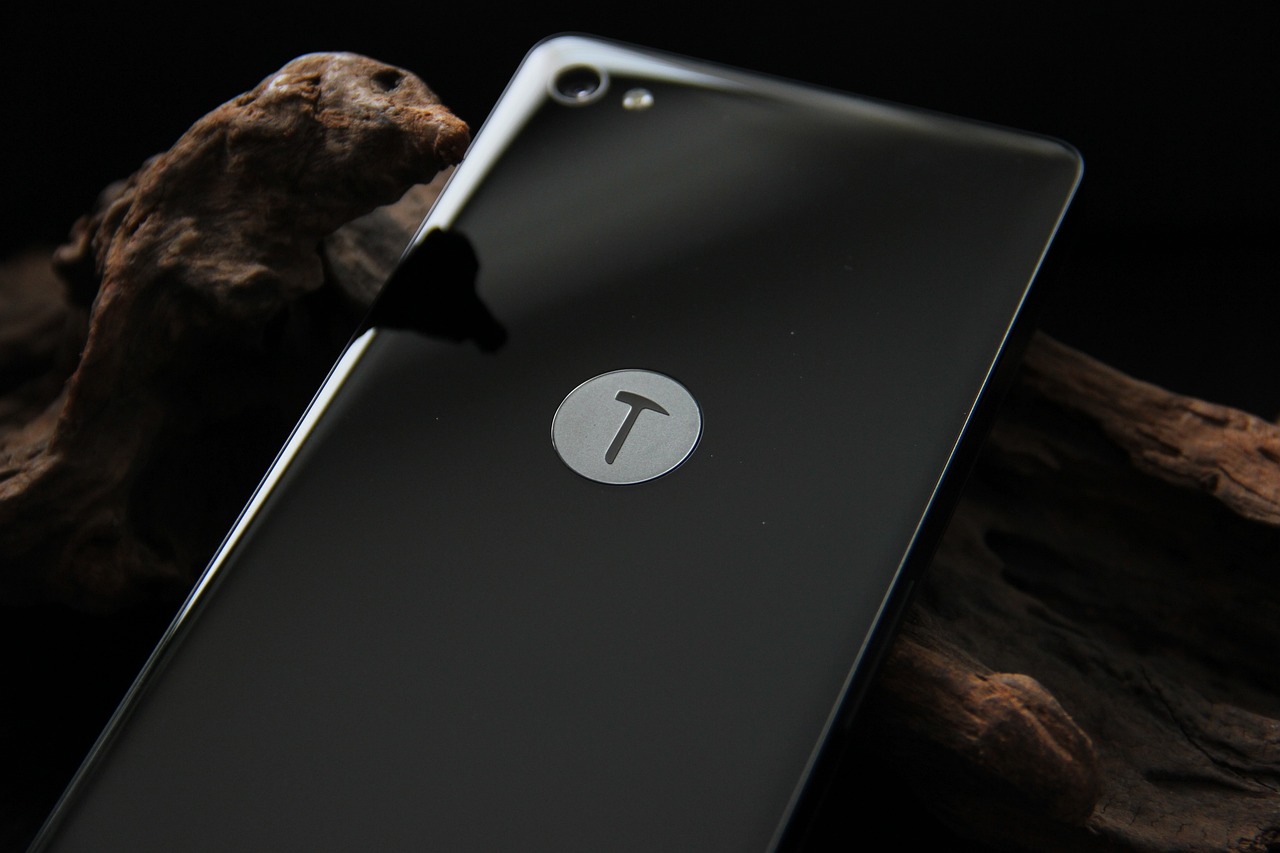 科技與美學(xué)的巔峰結(jié)合，最新三星手機(jī)登場(chǎng)