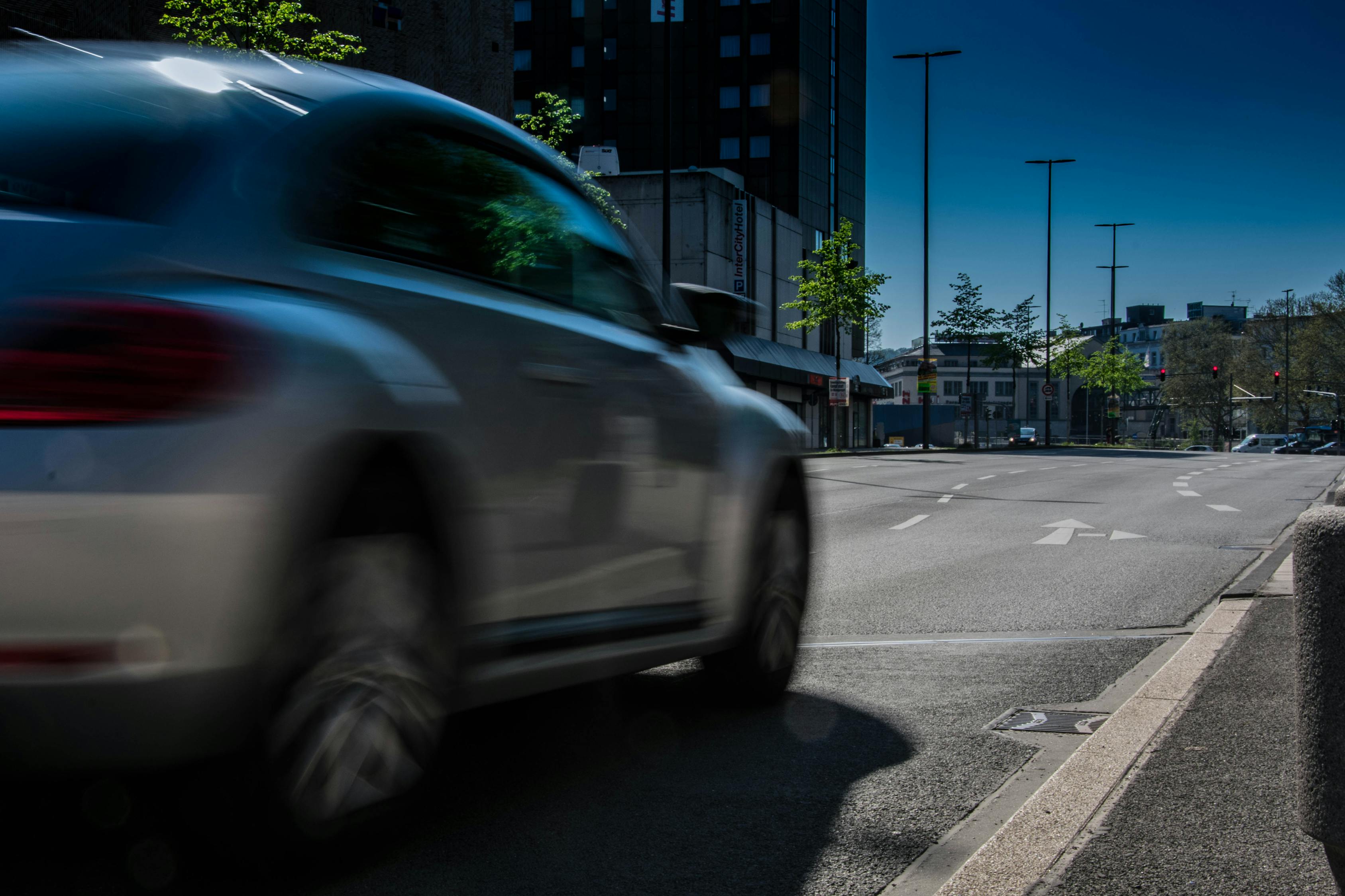 重塑城市交通生態(tài)，出租車最新政策新聞解析