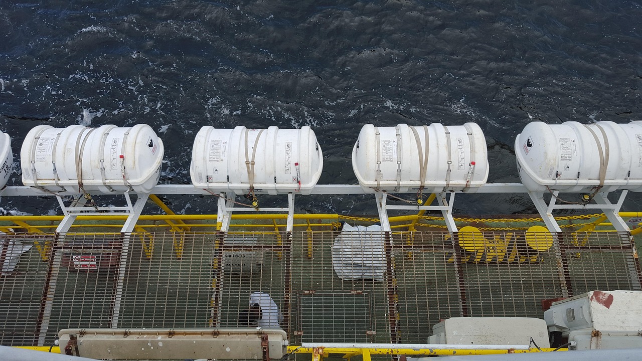 容縣繡江復(fù)航最新動(dòng)態(tài)更新，復(fù)航進(jìn)展順利！