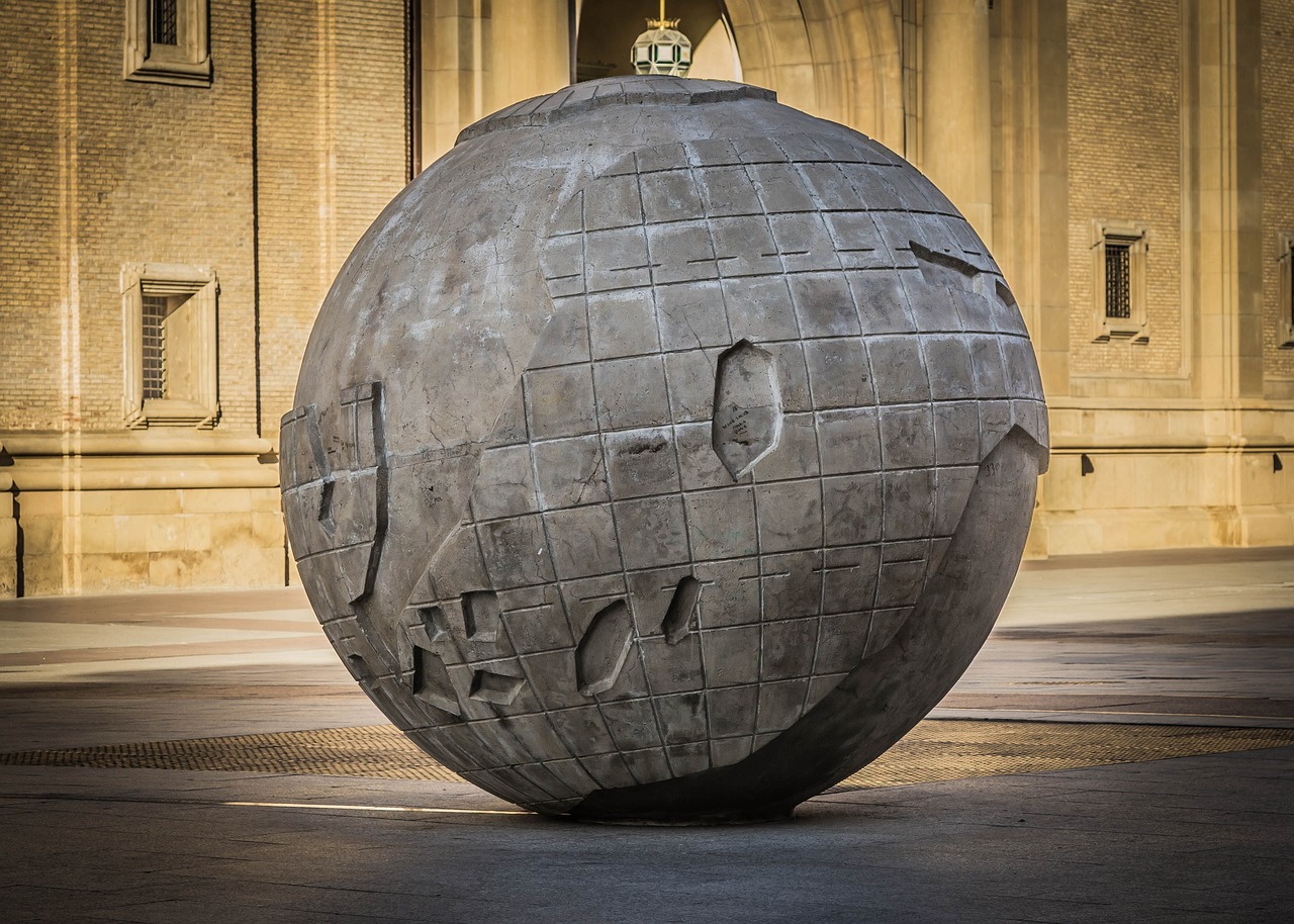 海亮江灣城最新動態(tài)，城市發(fā)展的璀璨明珠