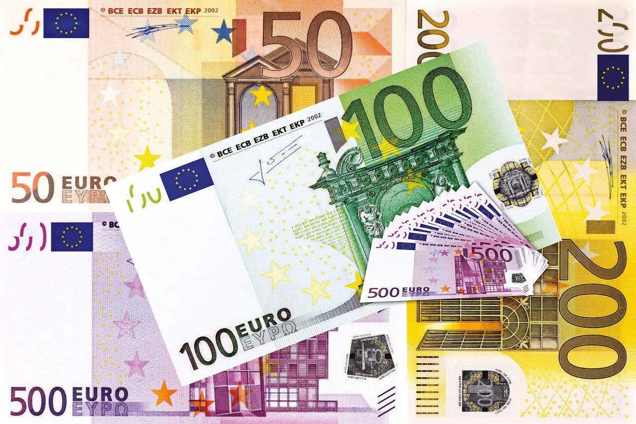 第四套人民幣大全套最新價(jià)格概覽及市場(chǎng)分析