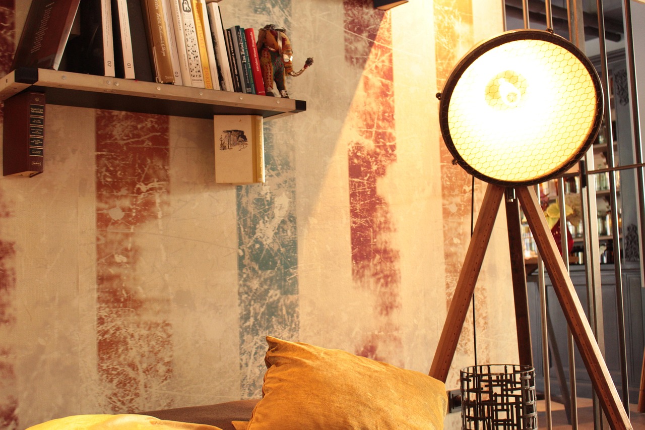 最新壁飾裝飾，打造時(shí)尚個(gè)性居家空間